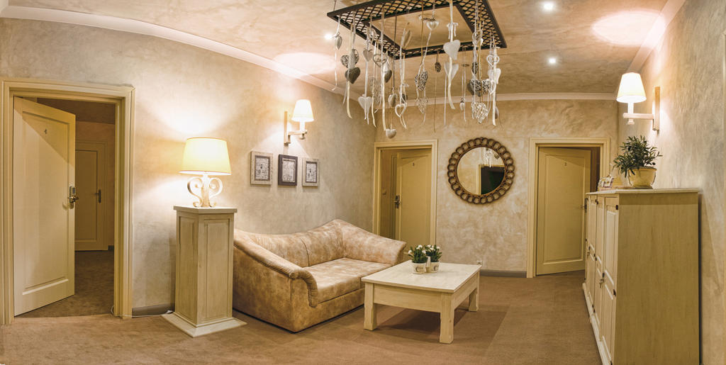 Calvados Hotel Ruda Slaska Værelse billede